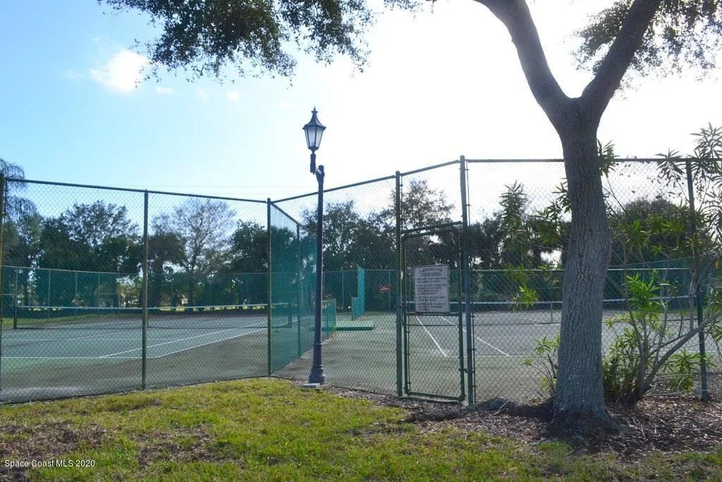 Photo of 7911 Cambridge Manor