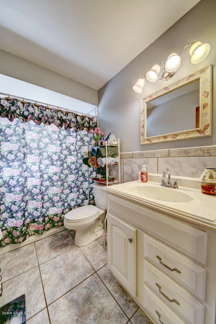 Photo of 1008 Sycamore Drive