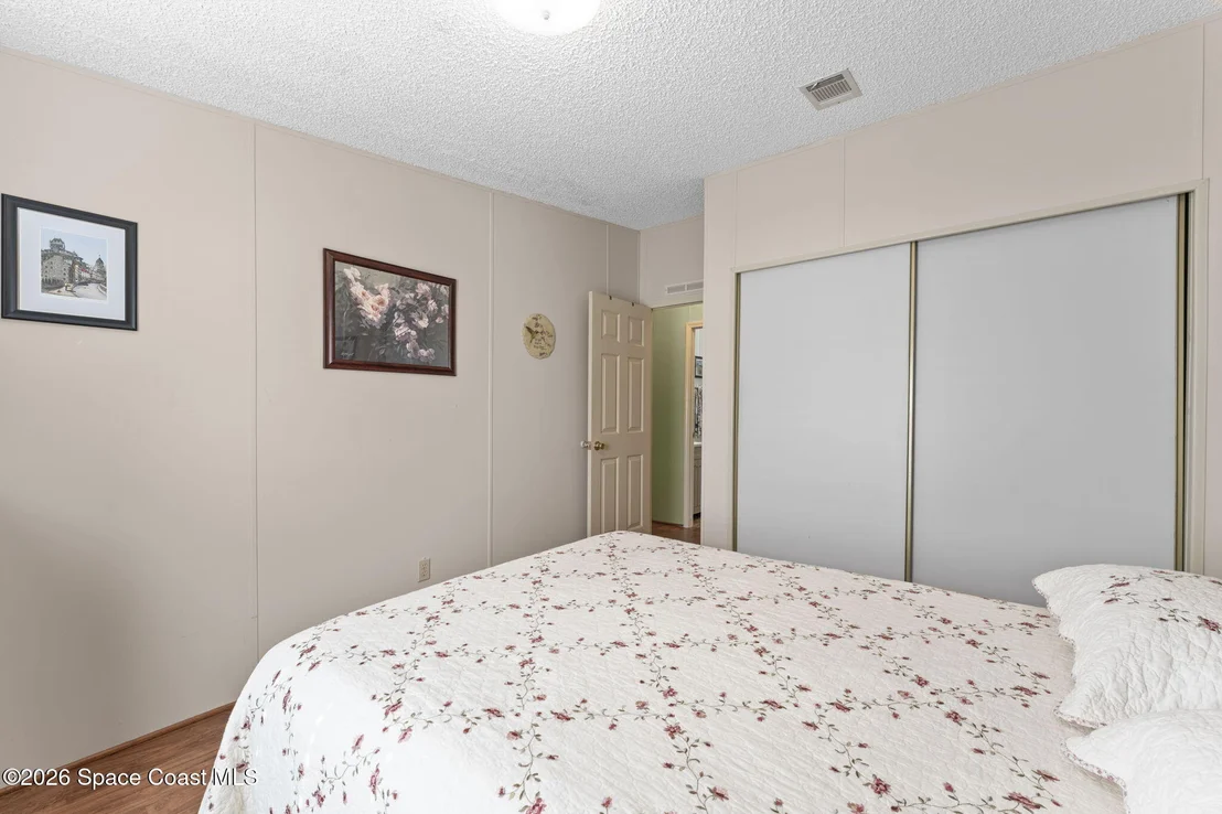 Photo of 4403 Twin Lakes Drive