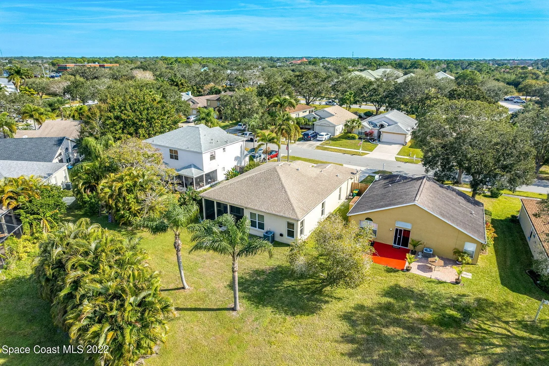 Photo of 7031 Hammock Trace Drive