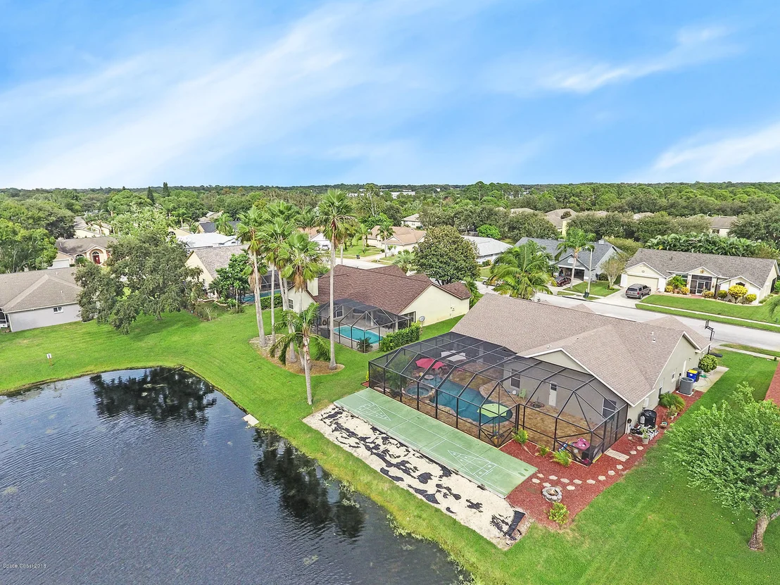 Photo of 943 Pelican Lane