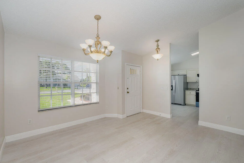 Photo of 1328 California Drive