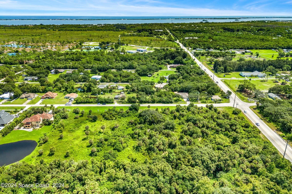Photo of 1600 Corey Road