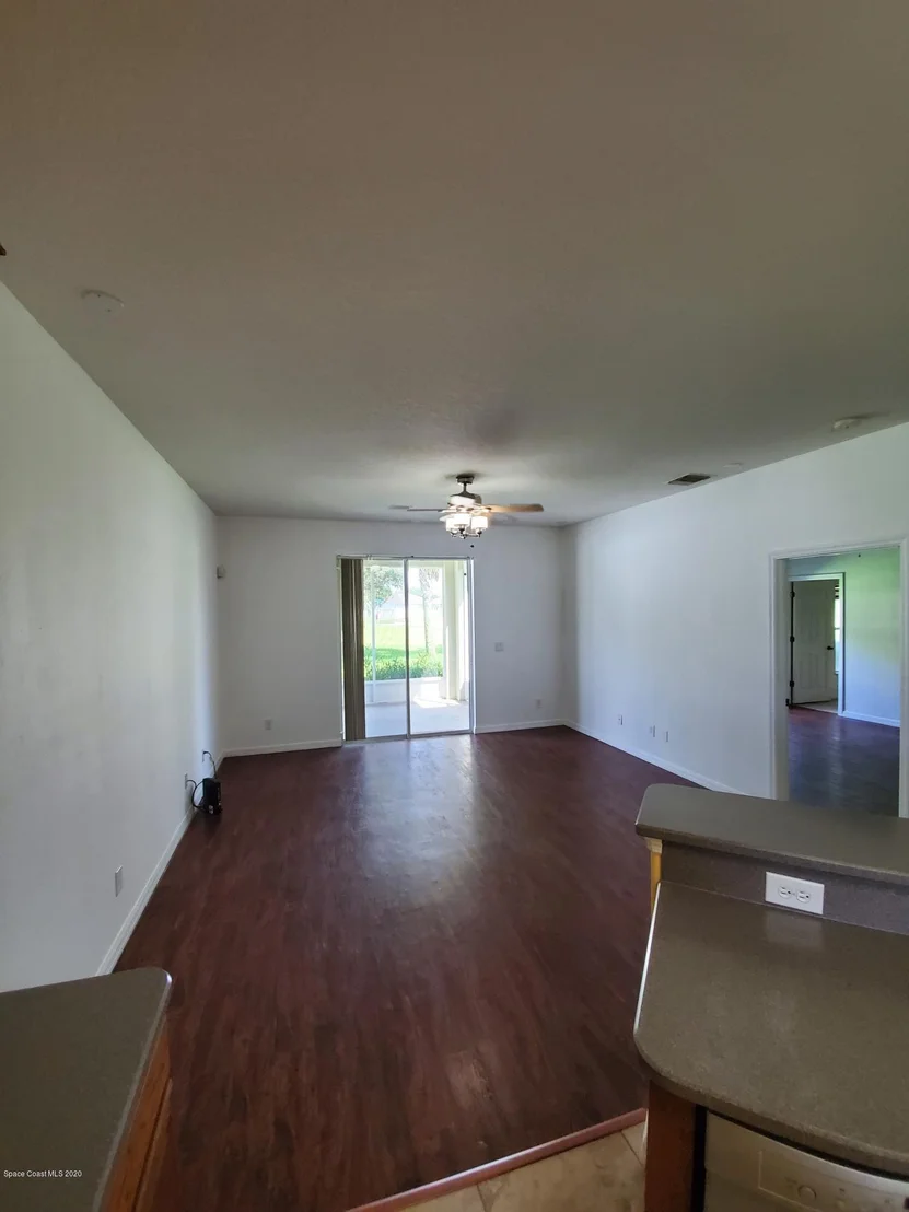 Photo of 3881 Manitoba Way