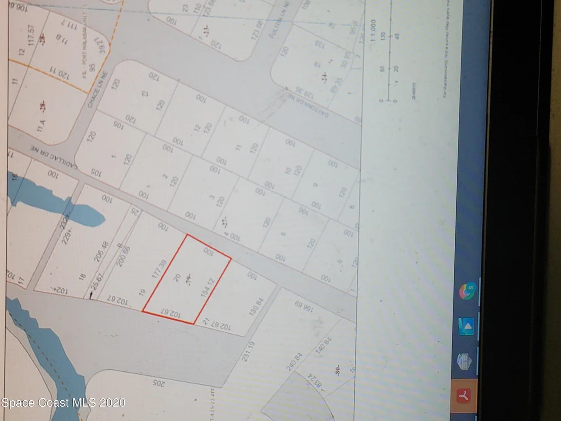 Photo of 964 Cadillac Drive NE