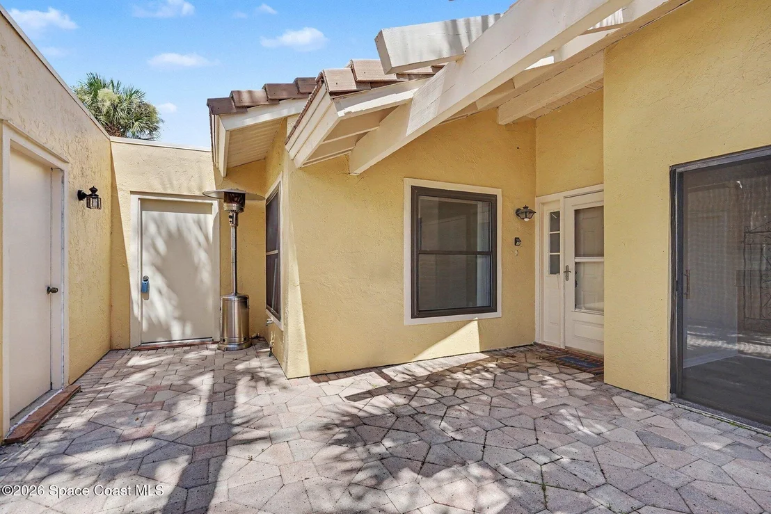 Photo of 153 Eton Circle