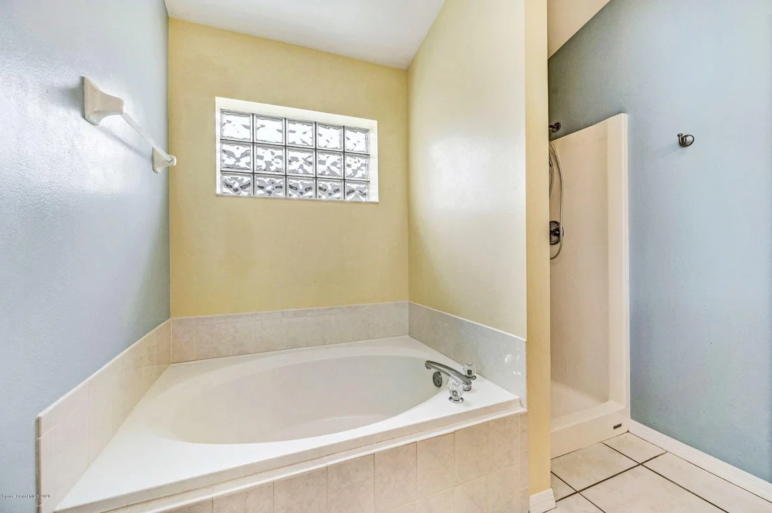 Photo of 965 Sabal Grove Drive