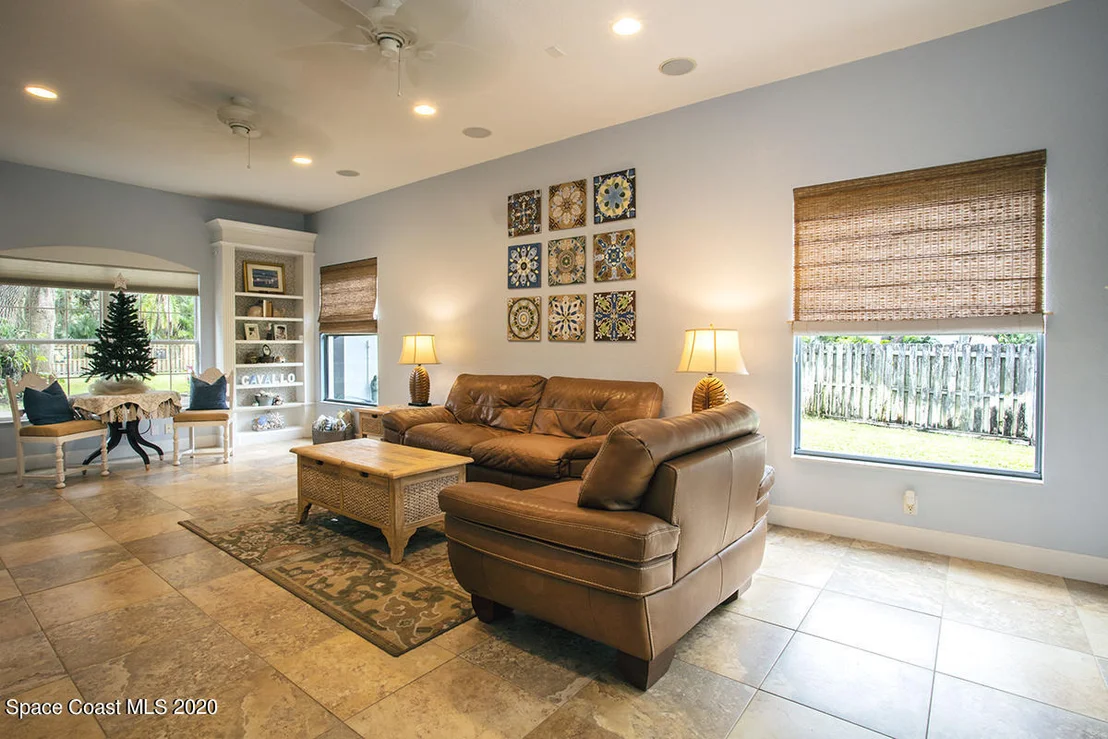 Photo of 3947 N Indian River Drive