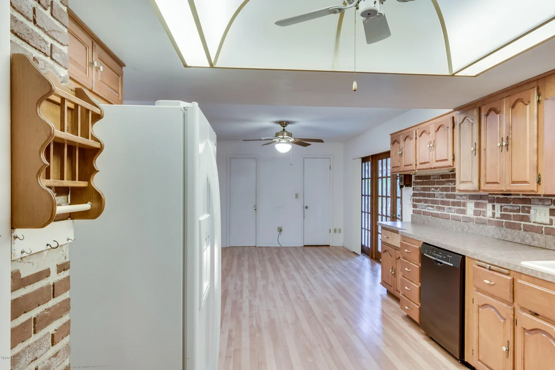 Photo of 385 Yuma Drive