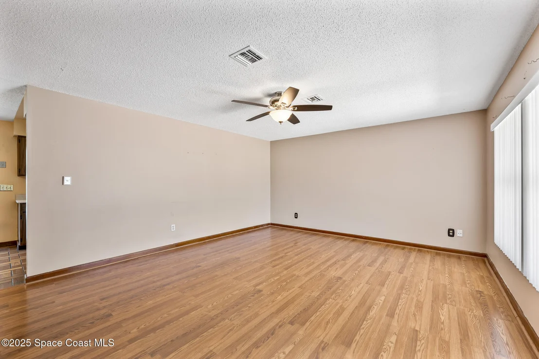 Photo of 6390 Lookout Drive