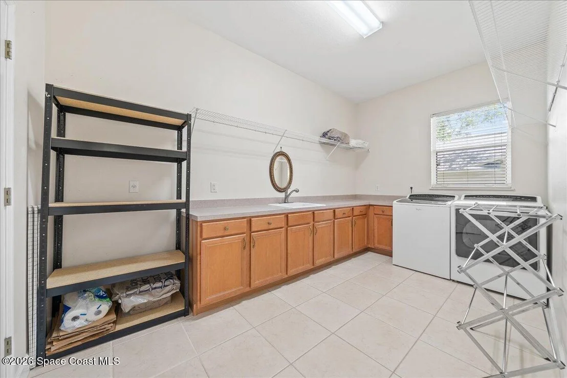 Photo of 4693 Canard Road