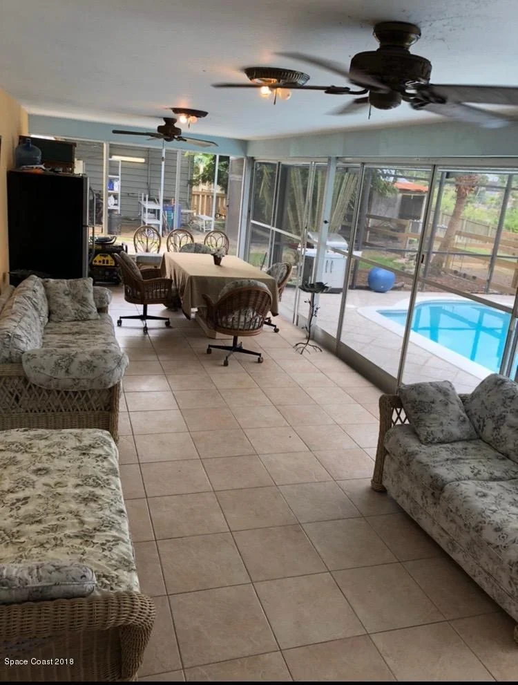 Photo of 355 N Gray Road