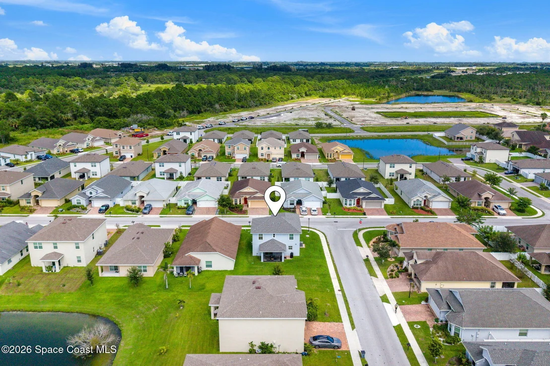 Photo of 313 Palm Breezes Drive