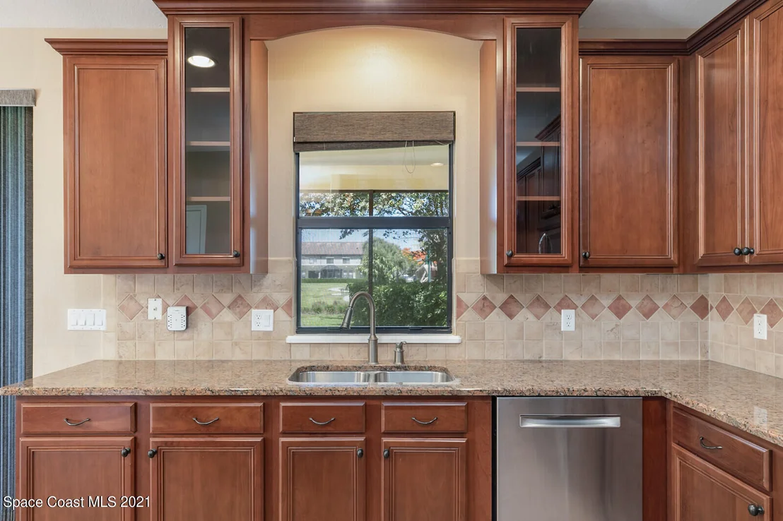 Photo of 709 Monterey Drive