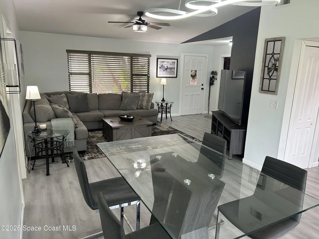 Photo of 135 Palm Circle