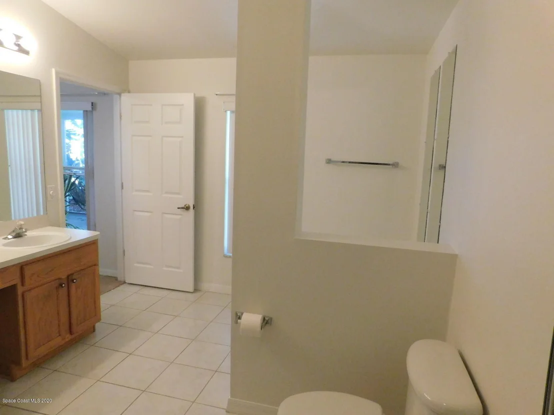 Photo of 485 Benton Drive
