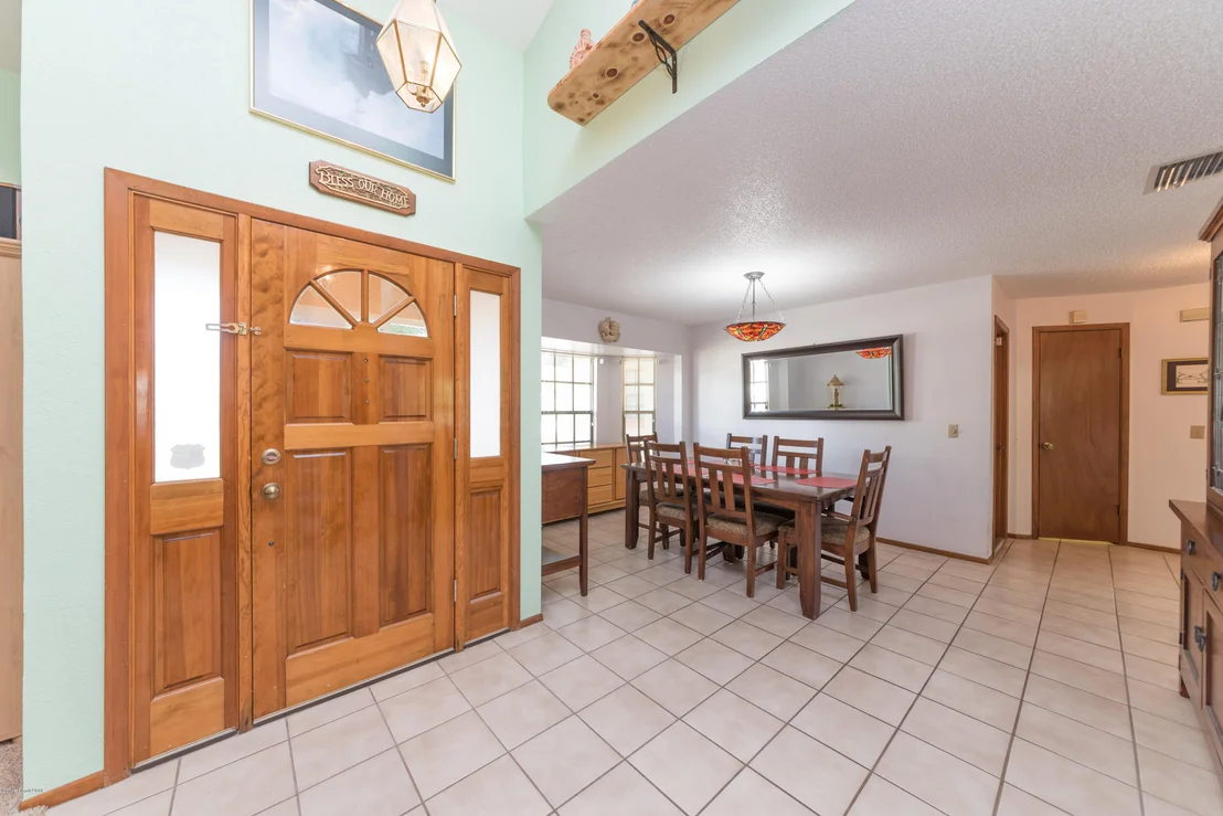 Photo of 933 Yorktowne Drive