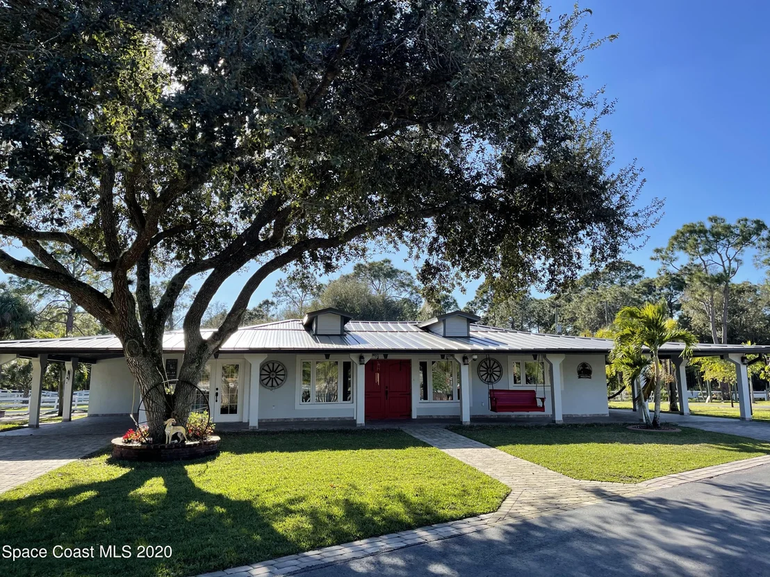 Photo of 3000 Appaloosa Boulevard