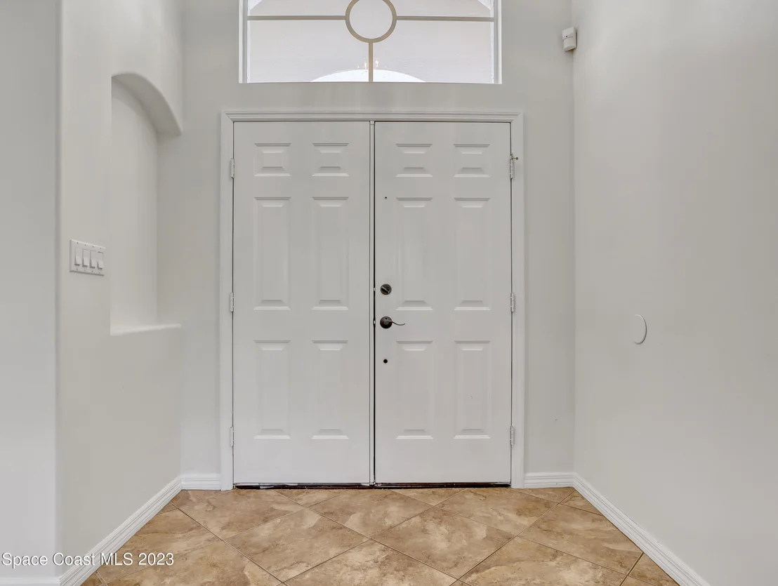 Photo of 1663 Dozier Circle SE
