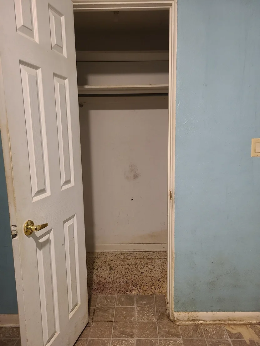 Photo of 819 W Highland Drive