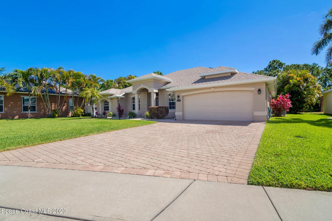 Photo of 258 Pebble Hill Way