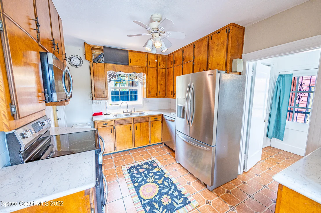 Photo of 102 Valencia Road