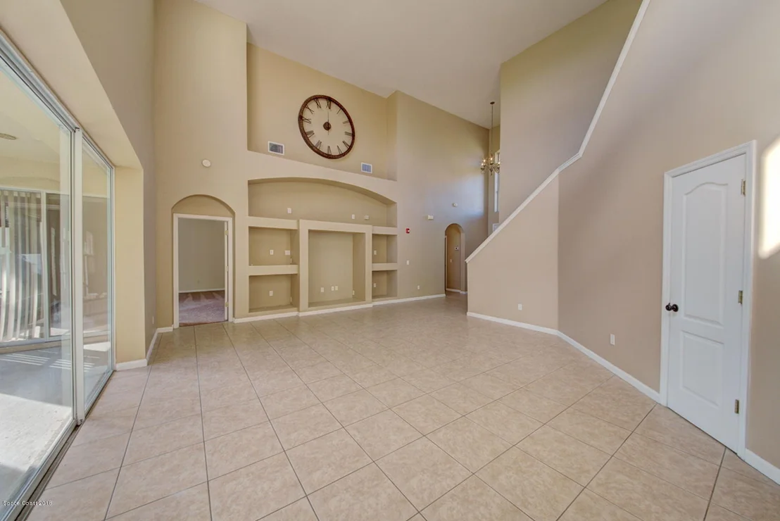 Photo of 3366 Peninsula Circle