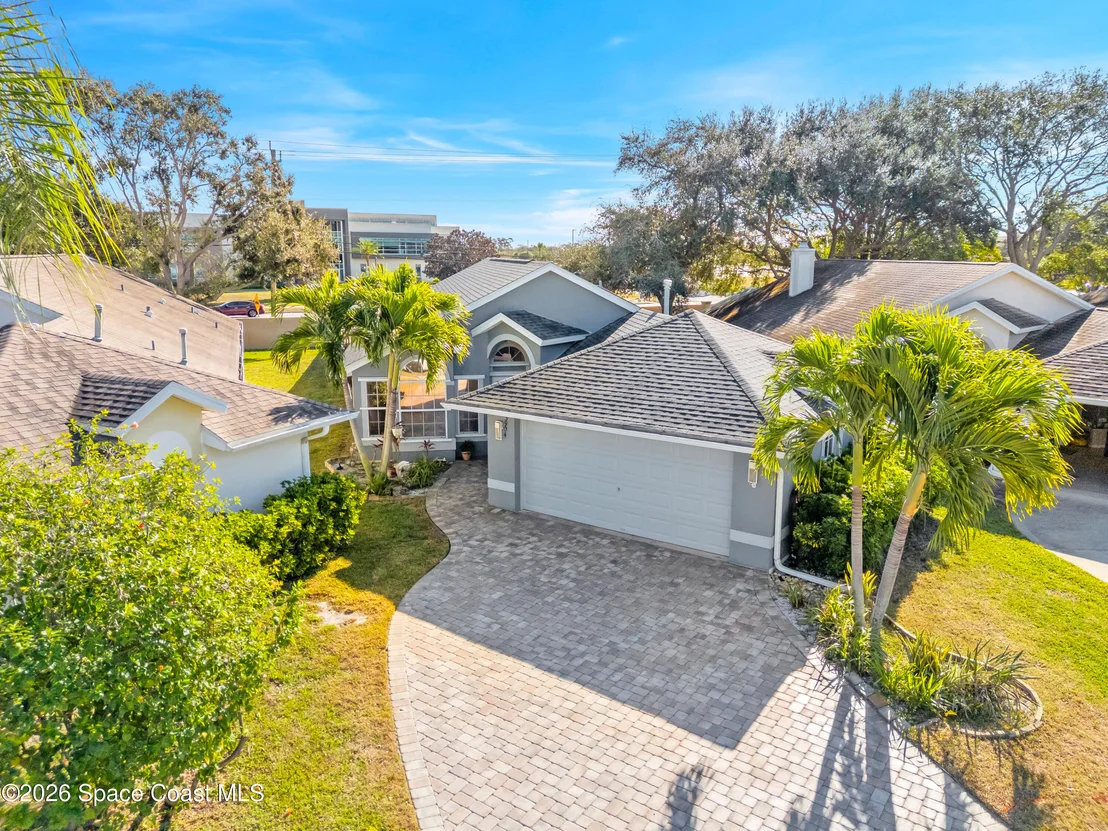 Photo of 3904 Saint Armens Circle