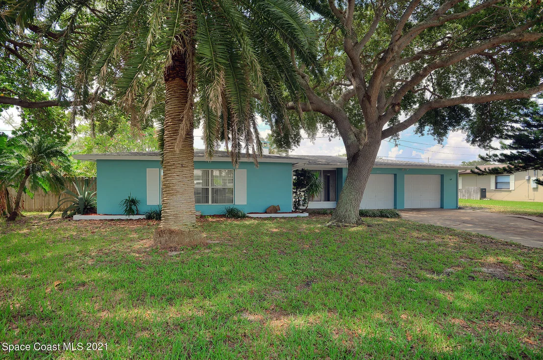 Photo of 555 Cinnamon Drive