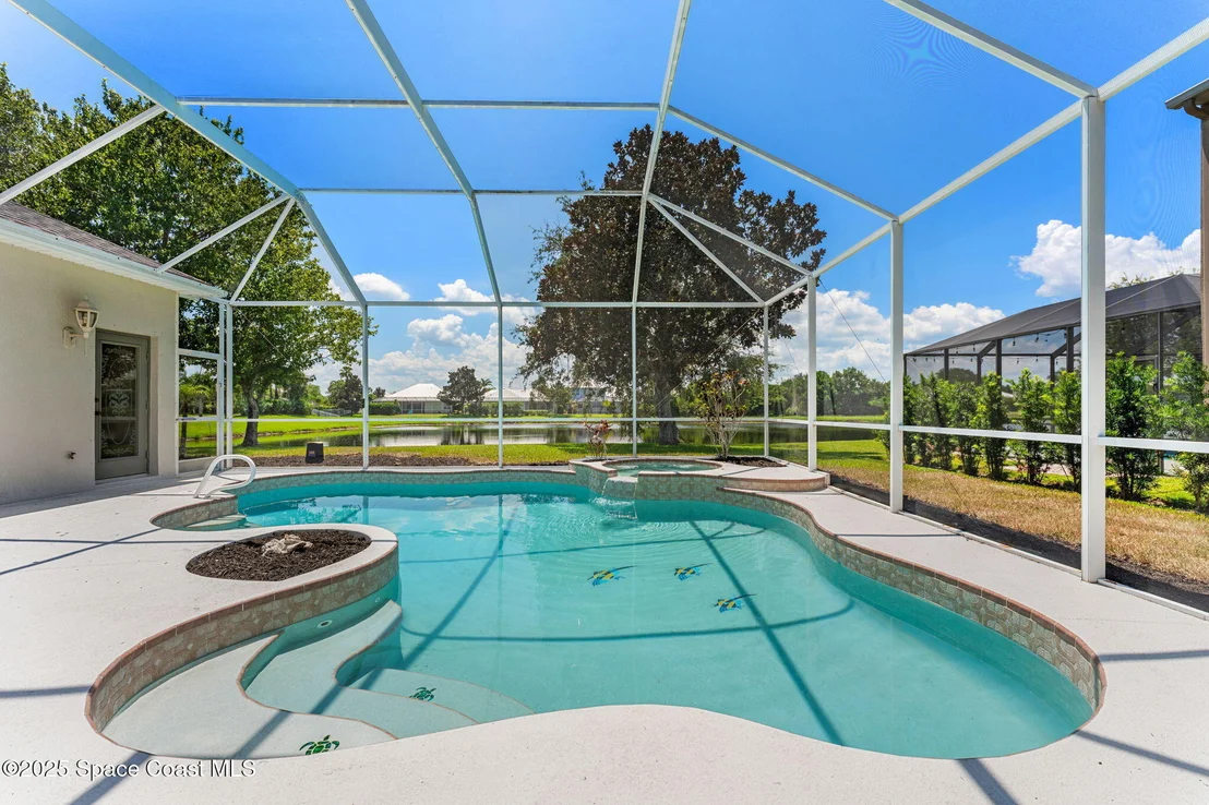Photo of 1480 Cape Sable Drive