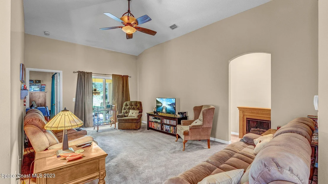 Photo of 2574 Ventura Circle