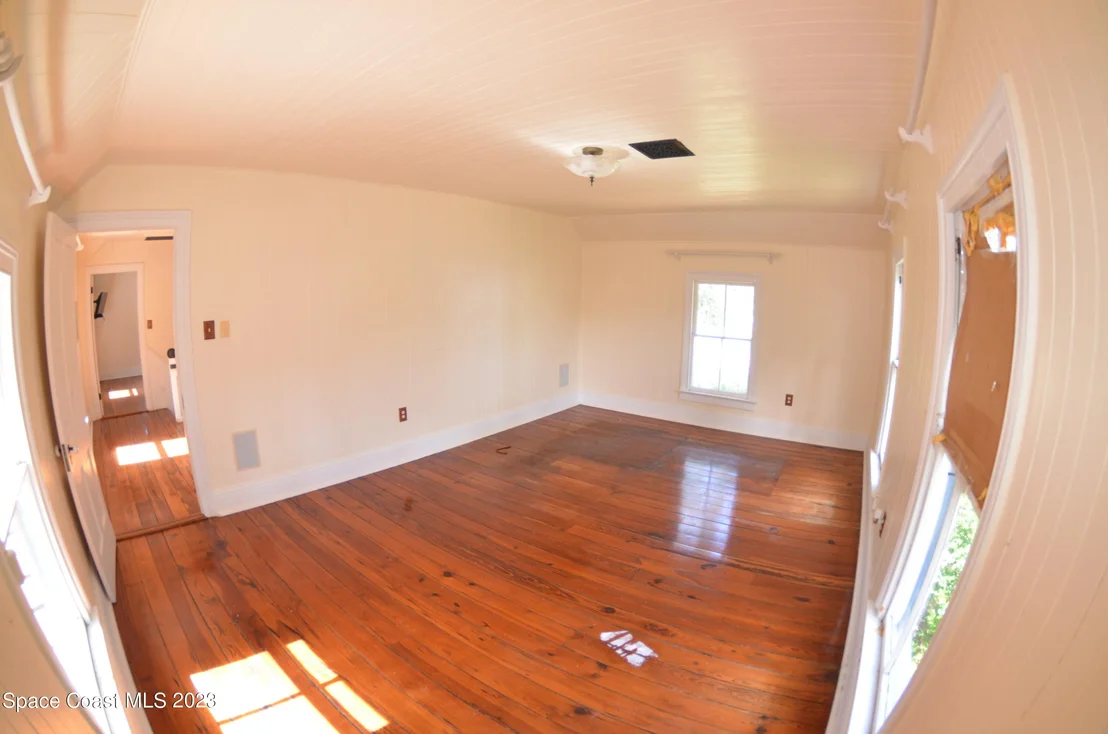 Photo of 1451 Rockledge Drive