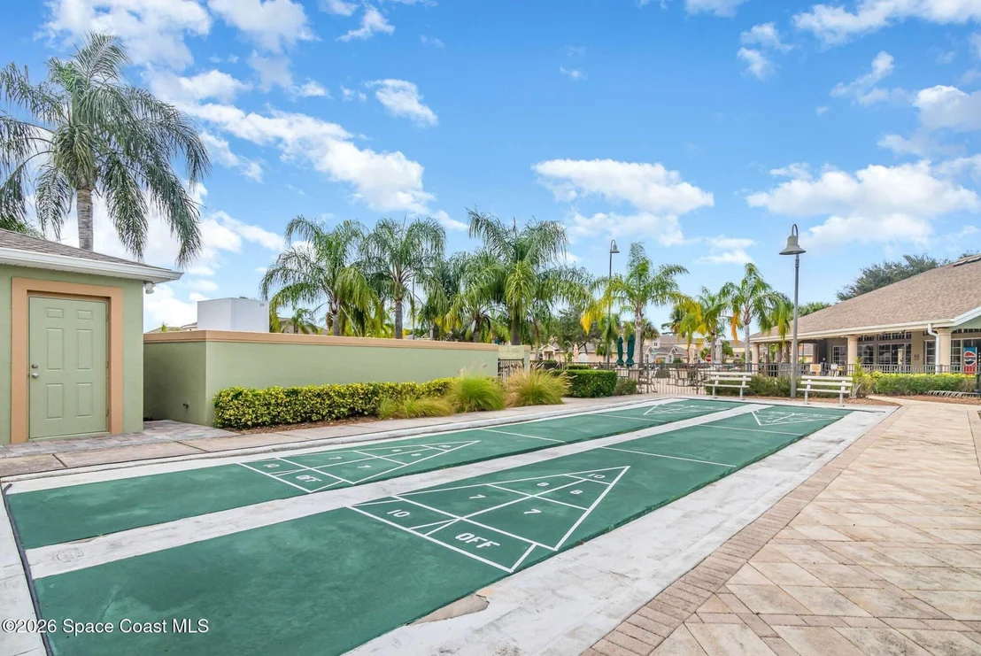 Photo of 1502 Tralee Bay Avenue