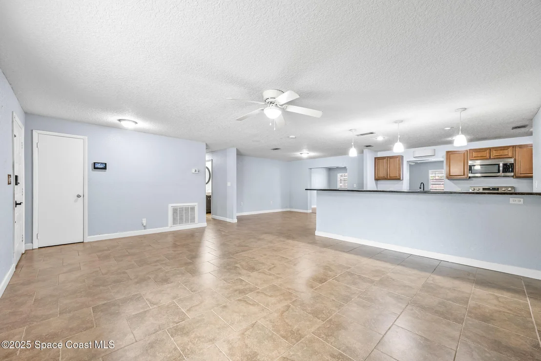 Photo of 872 Bartel Court
