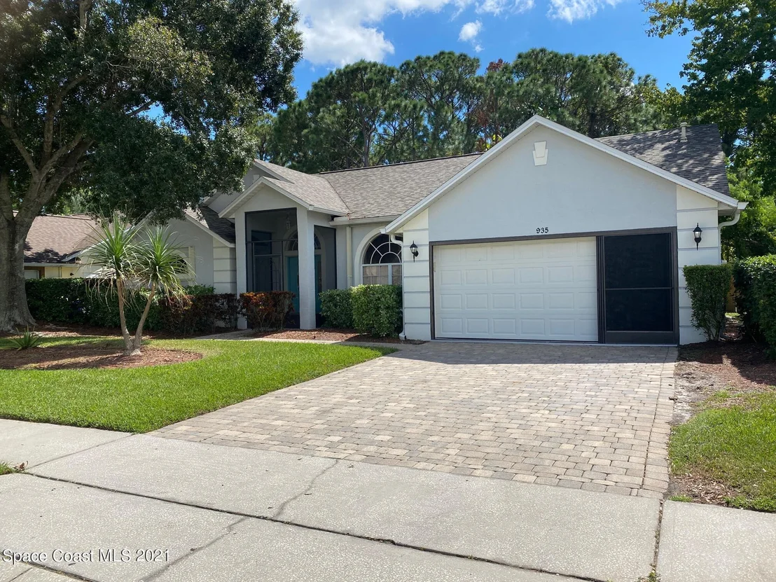 Photo of 935 Osprey Lane