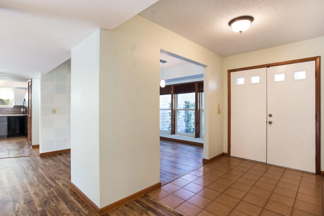 Photo of 2055 Eva Lane