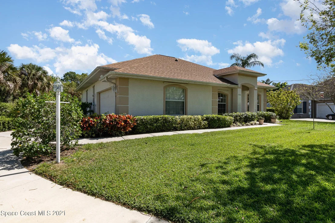 Photo of 2860 Pine Branch Drive
