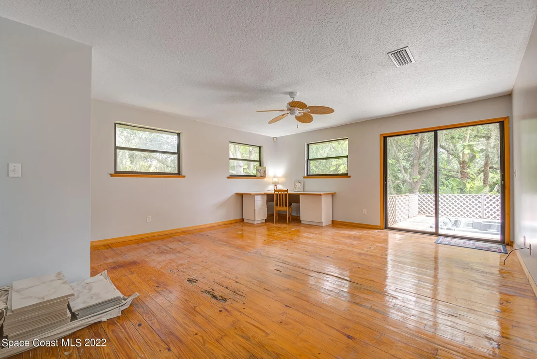Photo of 3790 Fenner Road