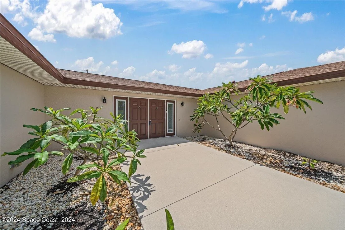Photo of 141 Sand Dollar Road