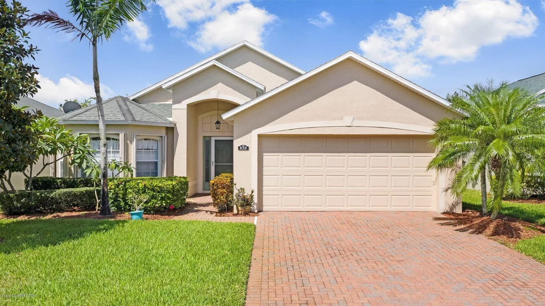 Photo of 850 Indian Oaks Drive
