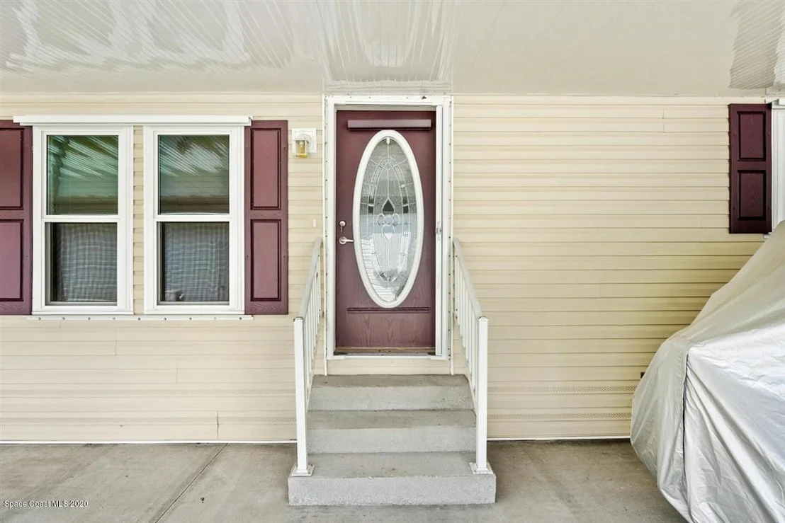 Photo of 345 Outer Drive