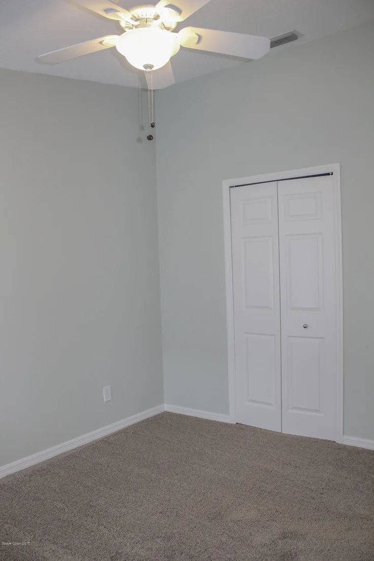 Photo of 881 Villa Drive