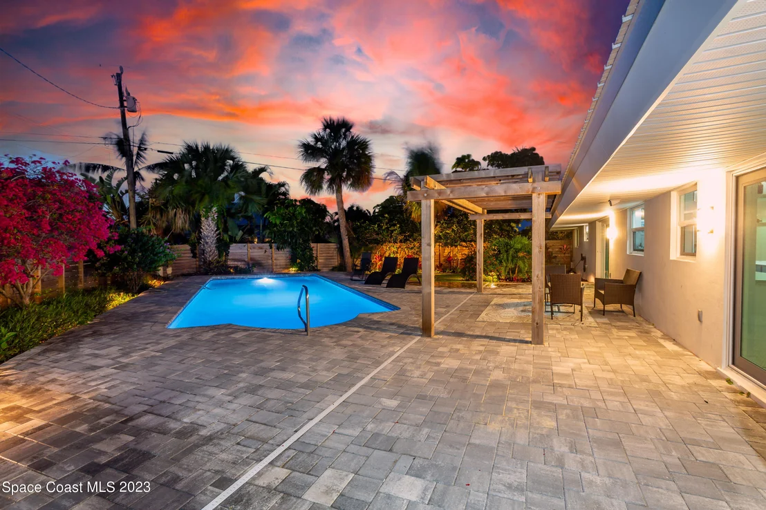 Photo of 500 Hibiscus Trail