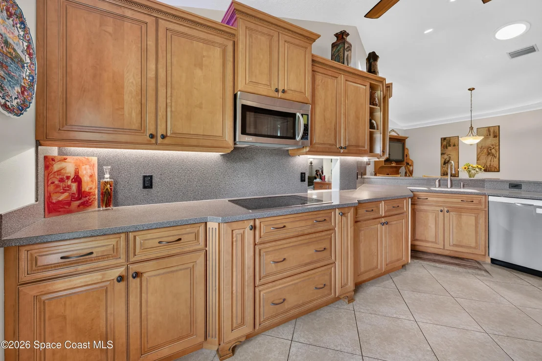Photo of 5365 Pine Street