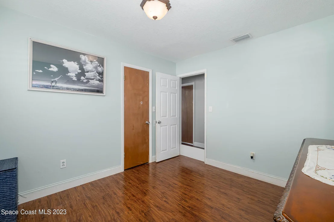 Photo of 375 Cinnamon Drive