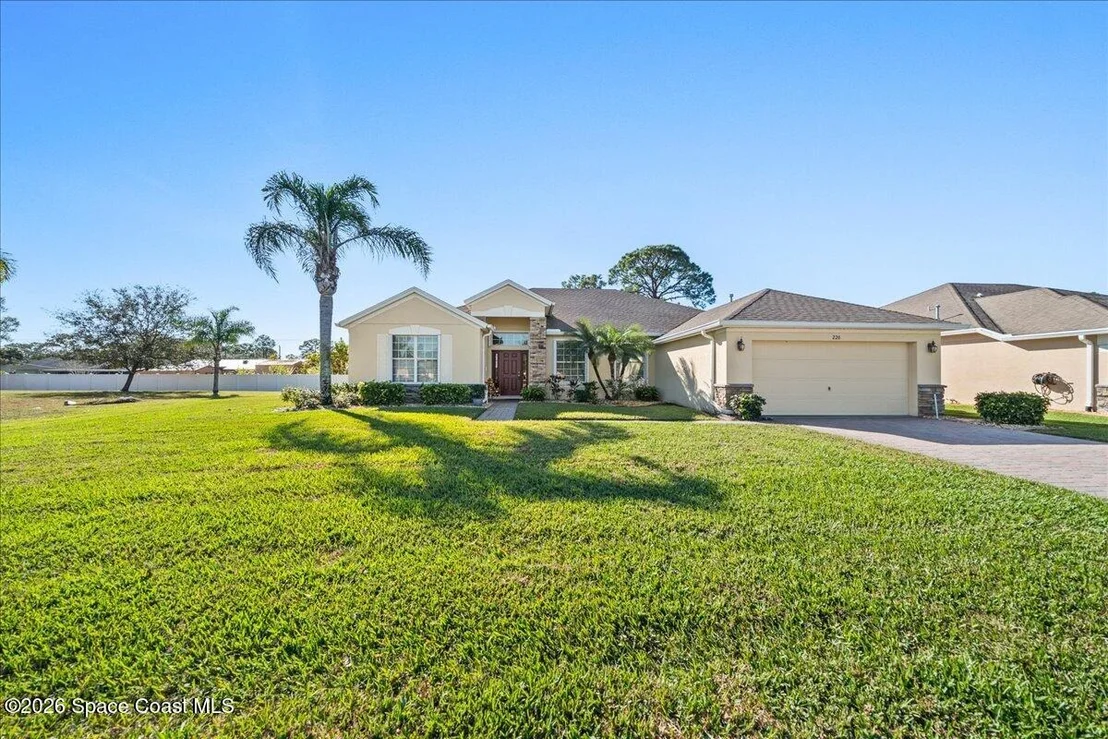 Photo of 220 Grouper Circle SE