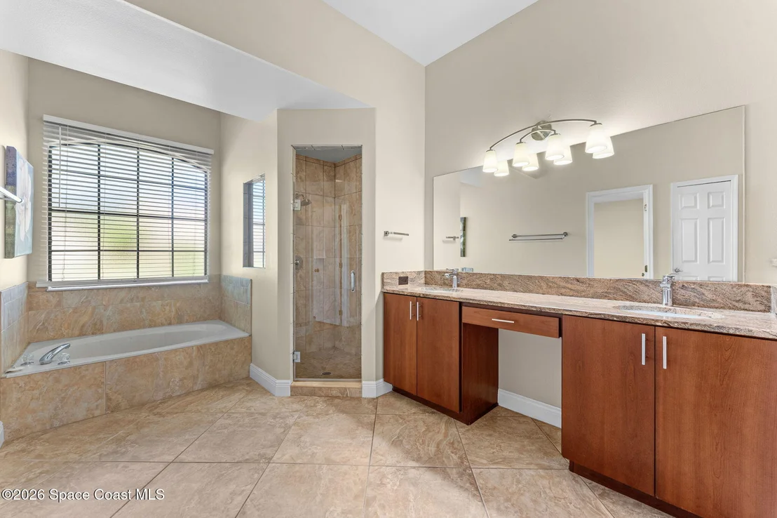 Photo of 1494 Wellington Circle