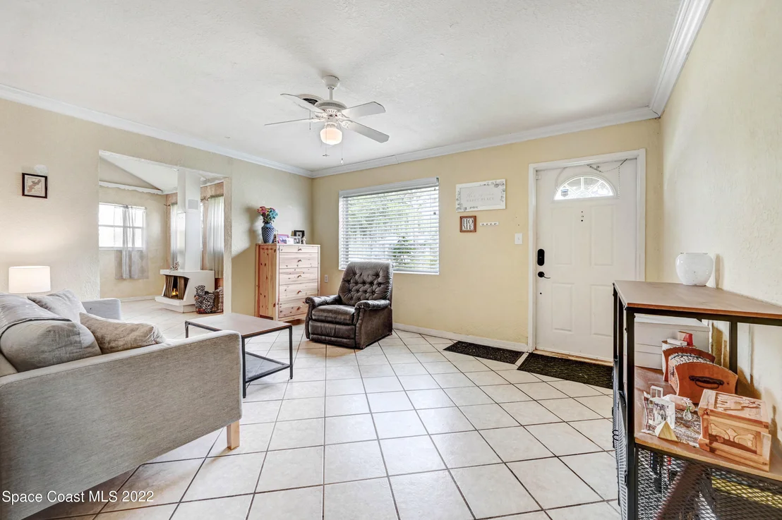 Photo of 1009 Pinedale Road