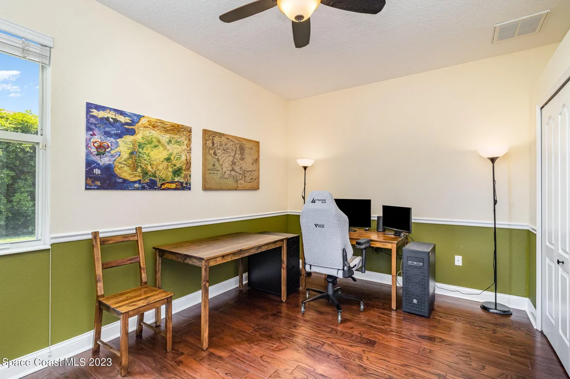 Photo of 1471 Bridgeport Circle