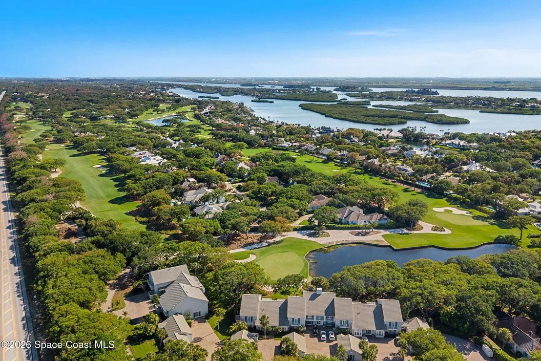 Photo of 680 Ocean Road